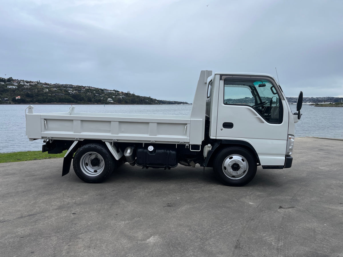 2007 Isuzu Very Sound Car License Tipper