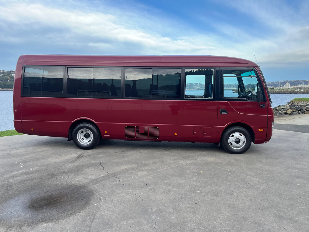 2021 FUSO Rosa BE740G