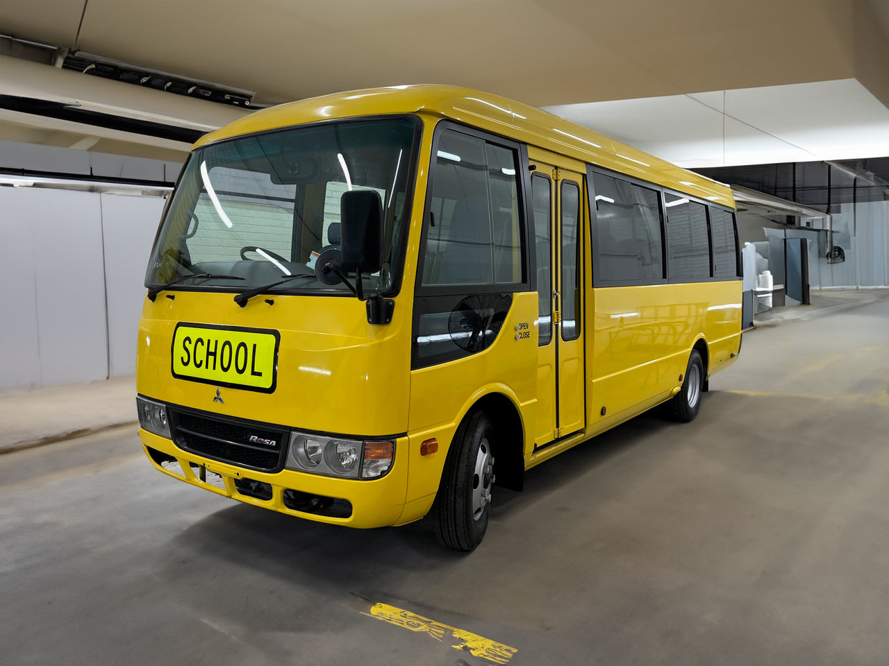 2017 FUSO Rosa Fresh Import School Coach