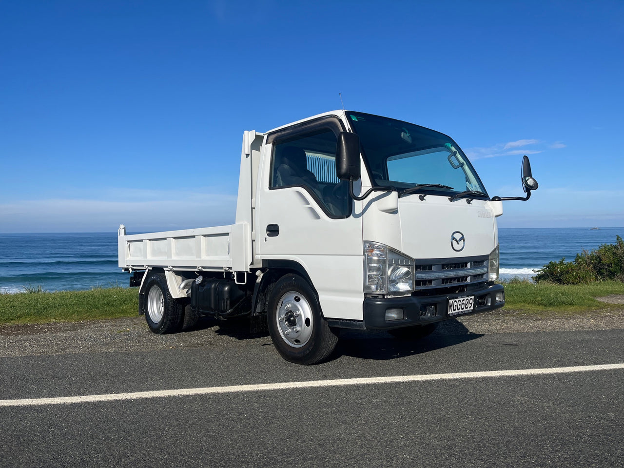 2007 Isuzu Very Sound Car License Tipper
